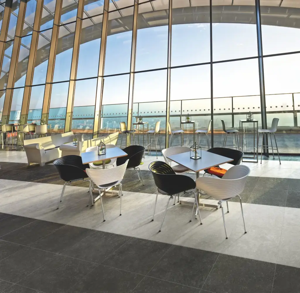 Интерьер Italon Auris