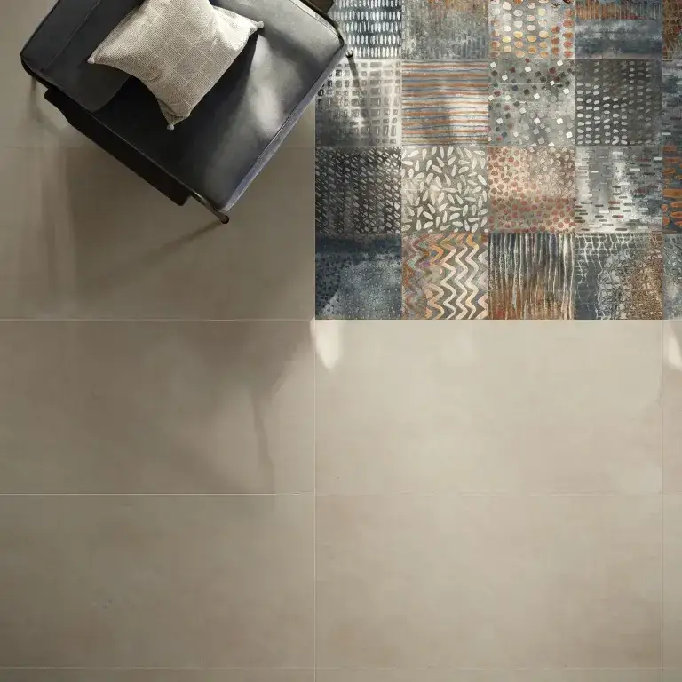 Интерьер Century Reaction - 11