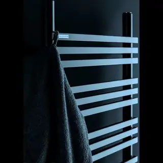 Antrax Rabbit E H20 Полотенцесушитель электрический 43.5Lх105,2H см с термостатом, цвет: черный матовый