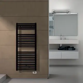 Irsap Ares Полотенцесушитель электр. 58x111.8x3см (22 трубок-2 пром), мощность:700 ватт, с электр/термостатом, провод: 120см, цвет: черный матов(K1)