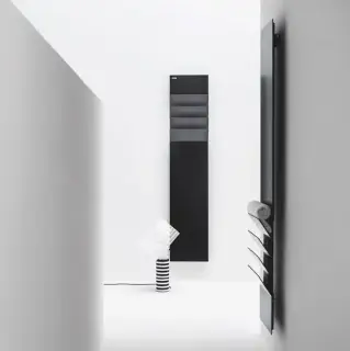 Antrax Flaps Полотенцесушитель электрический 35x171H см, 500ВТ, цвет: черный матовый