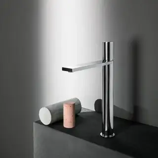 Fantini Milano Смеситель для раковины, 1 отв., излив: 220 мм, цвет: хром