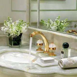 THG Amboise Jaspe rouge Смеситель для раковины, 3 отв., цвет: золото/красная яшма