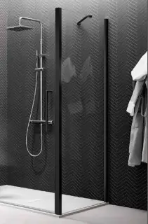 NOVELLINI YOUNG Боковая стенка 890-910х2000 мм., для установки с дверью, профиль черный матовый, стекло прозрачное