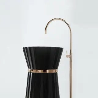 Oasis Plisse Раковина напольная &Oslash;44х95см, без отв., без перелива, в комплекте с донным клапаном, цвет: черный/золото