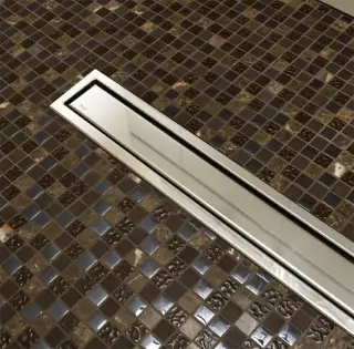 Трап душевой L 1000мм с решоткой и монтажной рамкой 120*11*16.5, матовый хром