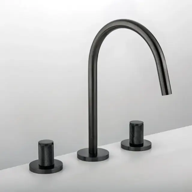 Gattoni MD Смеситель для раковины, 3 отв., ручки RONCO, с донным клапаном, цвет: черный матовый