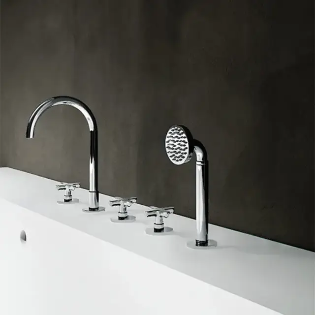 Fantini Icona Classic Смеситель на борт ванны, цвет: хром