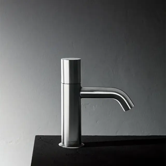 Fantini Nostromo Смеситель для раковины, 1 отверстие, цвет: хром