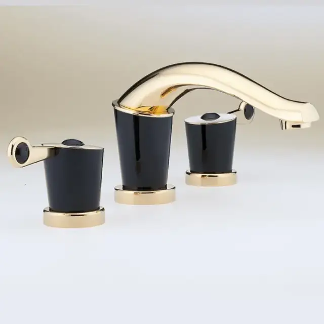 THG Bagatelle pierre noire Смеситель для раковины на 3 отверстия, с донным клапаном, ручки черные, цвет: полированное золото