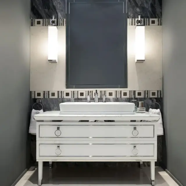 База под раковину Oasis Lutetia 0LUTCP207756137CR структура - глянцевый лак lino, элементы - хром