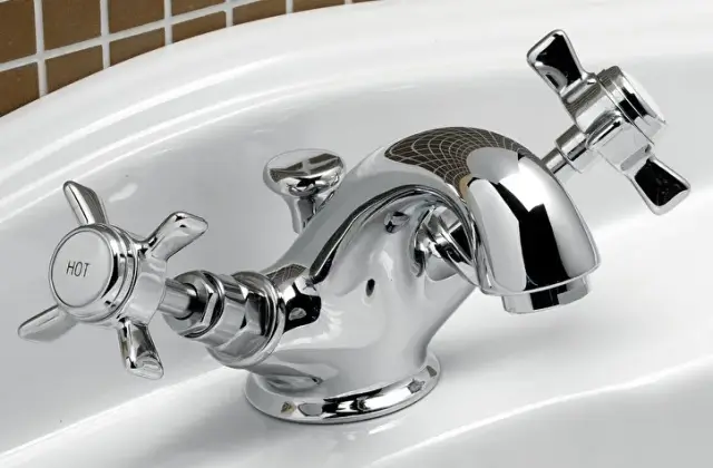 Смеситель для раковины Devon&Devon Coventry MARF24CR