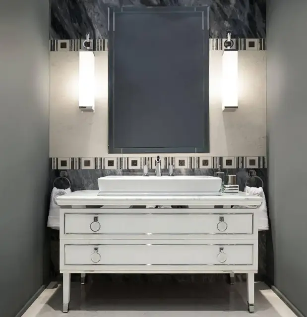 Комплект мебели для ванной Oasis Lutetia L18