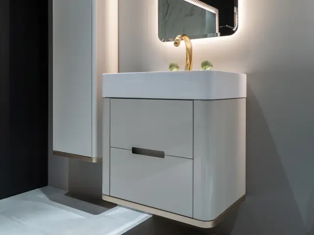 Комплект мебели с раковиной Milldue TAILOR 7569+7555.DX+7555.SX+7518+7644+7649.SX+7647.DX+7647.SX+7519.33 цвет-LACCATO LUNA LUCIDO-119/ORO SATINATO-330